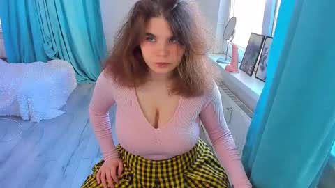 Snapshot of mia_brackenridge chatting on March 9, 9:13 am Mia6969 online show from March 9, 9:13 am