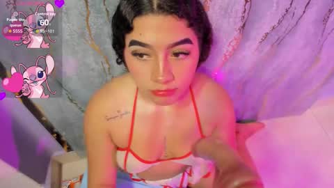 mia online show from November 18, 11:44 am