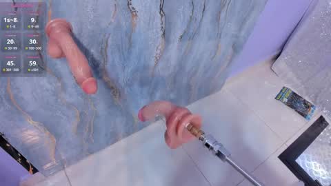 mia online show from October 22, 11:26 am