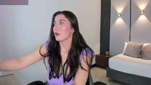 M I A  online show from February 18, 2:32 am