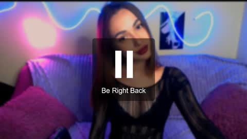 mia_cutie77 online show from October 5, 9:14 am