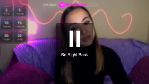 mia_cutie77 online show from October 15, 9:12 am