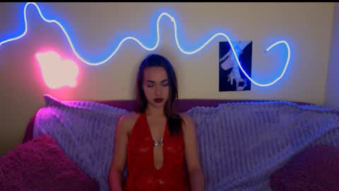 mia_cutie77 online show from October 8, 9:13 am