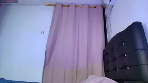 Mia online show from May 16, 12:46 am
