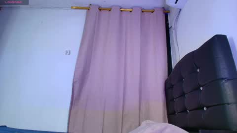 Mia online show from May 16, 12:02 am