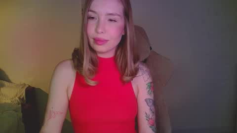 Mia online show from March 23, 9:32 pm