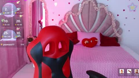 mia online show from May 26, 3:06 am