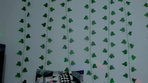 MIA online show from December 3, 10:23 pm