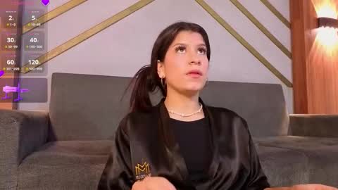 M I A  online show from October 21, 8:02 pm