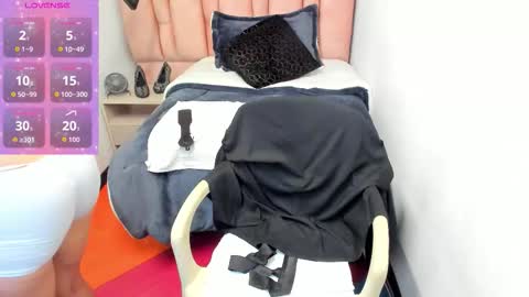 Snapshot of mia_holly__ chatting on September 10, 8:09 pm MIA HOLLY online show from September 10, 8:09 pm