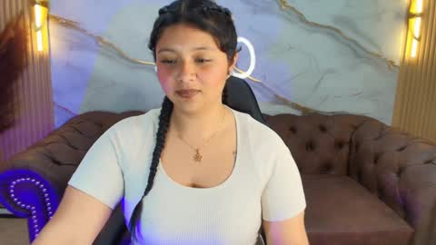 Mia online show from September 23, 8:29 pm