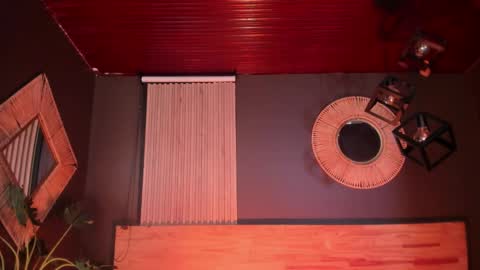 Val  online show from November 20, 11:11 am