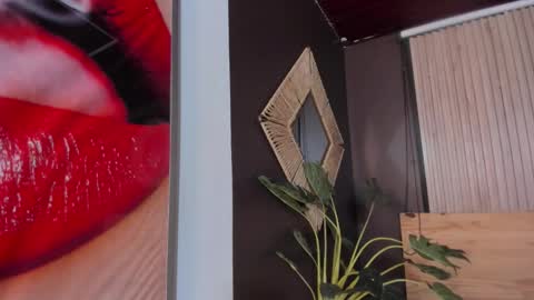 Val  online show from November 28, 11:35 am