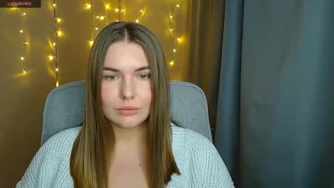 mia_lemm online show from November 21, 9:44 am