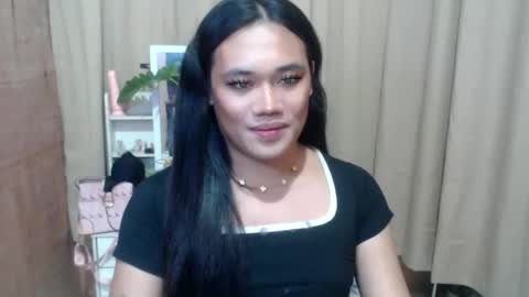 Mia online show from September 29, 2:38 am