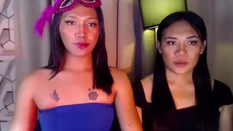 Mia online show from February 28, 7:03 pm