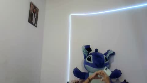 mia lucy 21 online show from October 13, 7:49 pm