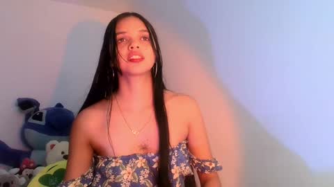 mia lucy 21 online show from April 6, 2:00 am