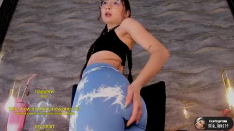 mia_luxor online show from May 9, 12:51 pm