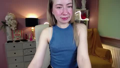 Mia online show from January 23, 7:54 am