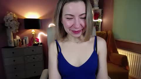 Mia online show from January 18, 7:49 am