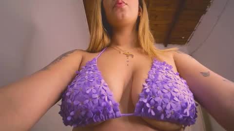 mia independent model online show from March 9, 1:47 pm