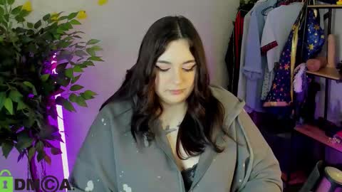 Mia online show from February 7, 1:20 am