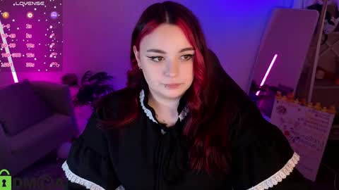 Mia online show from May 18, 1:15 am