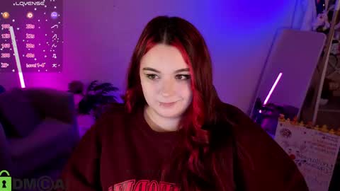 Mia online show from May 14, 1:44 am