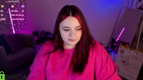 Mia online show from May 12, 1:36 am