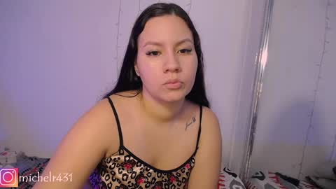 mia reys online show from January 17, 10:33 am