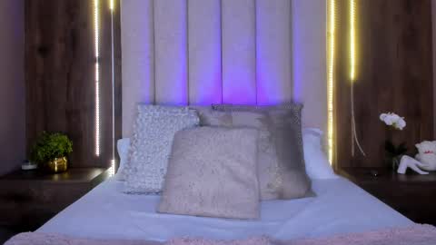 MIA  online show from October 6, 1:11 am