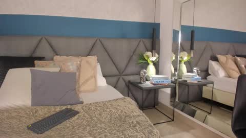 MIA  online show from October 7, 9:52 pm