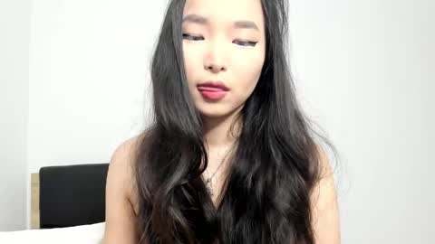  Your Soyun  online show from May 4, 1:48 pm
