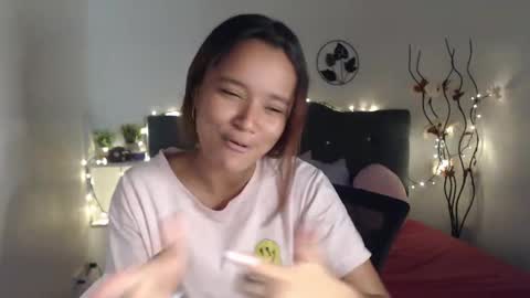 Snapshot of mia_sweetdc chatting on December 5, 7:06 pm mia_sweetdc online show from December 5, 7:06 pm