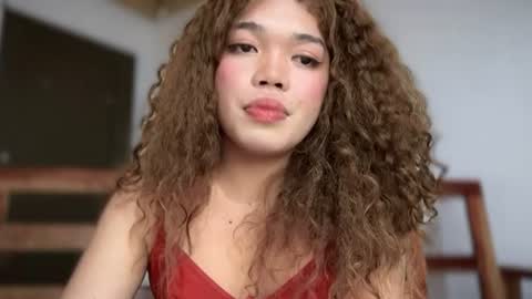 Mia online show from July 11, 9:59 pm