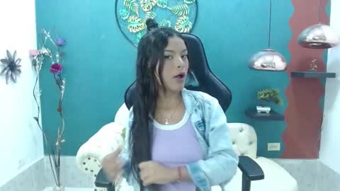 Mia online show from February 10, 12:19 am