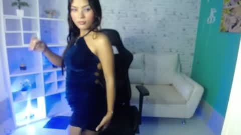 Mia online show from February 2, 5:42 am