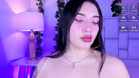 Mia online show from May 23, 11:52 am