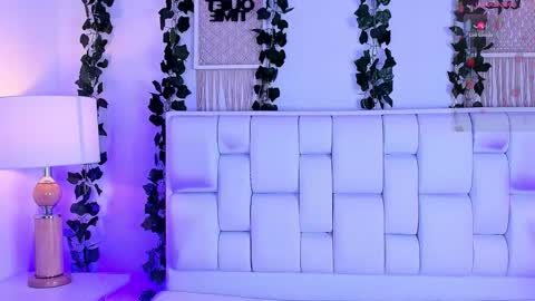 Mia online show from January 16, 11:28 am