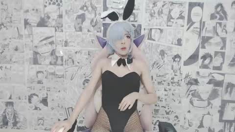 Mia online show from September 29, 4:39 am
