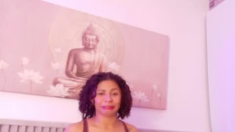 Mia online show from December 14, 3:56 am