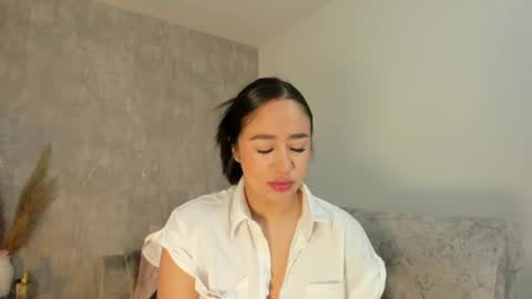 miacooper online show from January 24, 12:52 pm