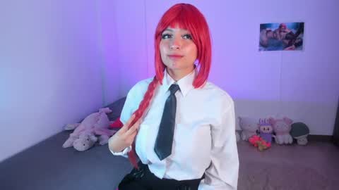 Mia Engels  online show from May 10, 2:30 pm