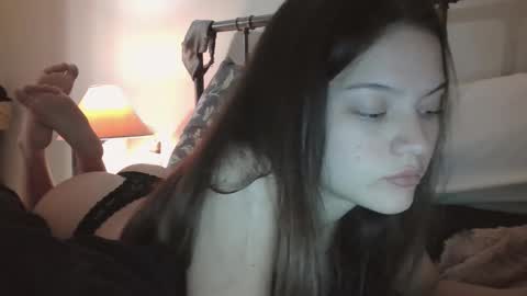 miafosterx online show from March 9, 1:42 am