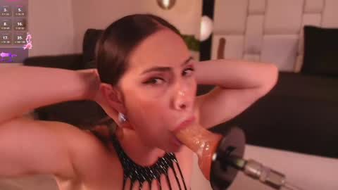 Mia online show from May 15, 11:35 am