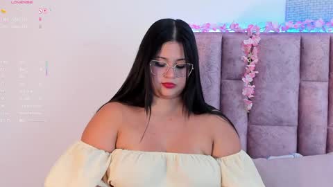 Miah Kumar  online show from May 26, 6:40 pm