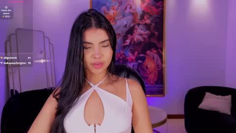 Call me Mia  online show from May 26, 7:13 pm