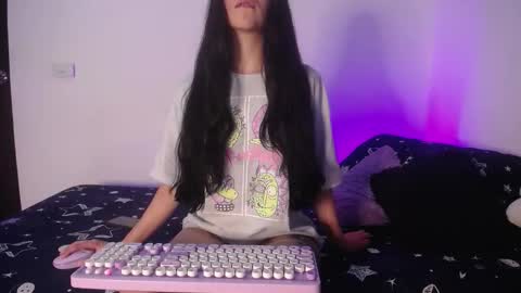 Mia online show from October 1, 3:44 am