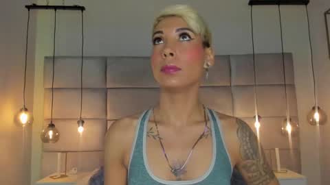 Mia Morgann online show from January 3, 12:08 pm
